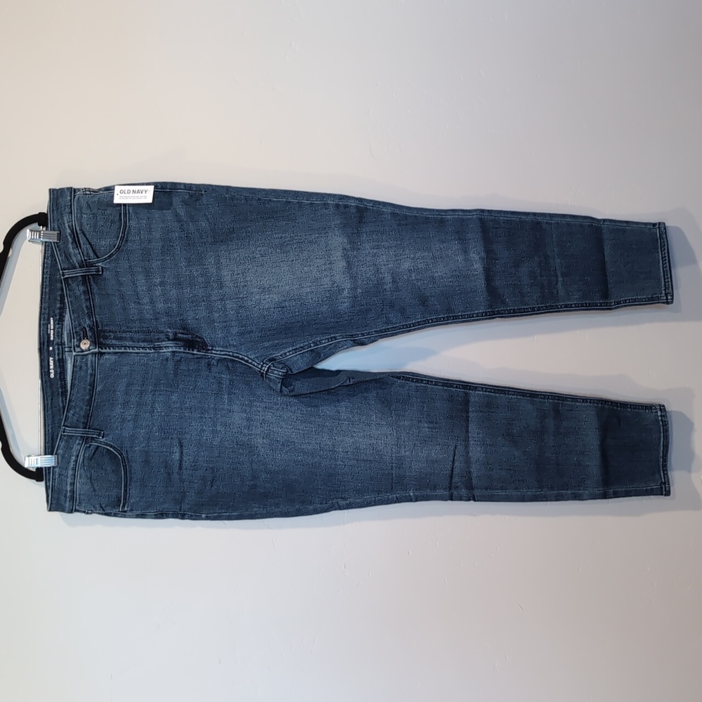 Old Navy Light Wash High Rise Super Skinny Jeans size 18